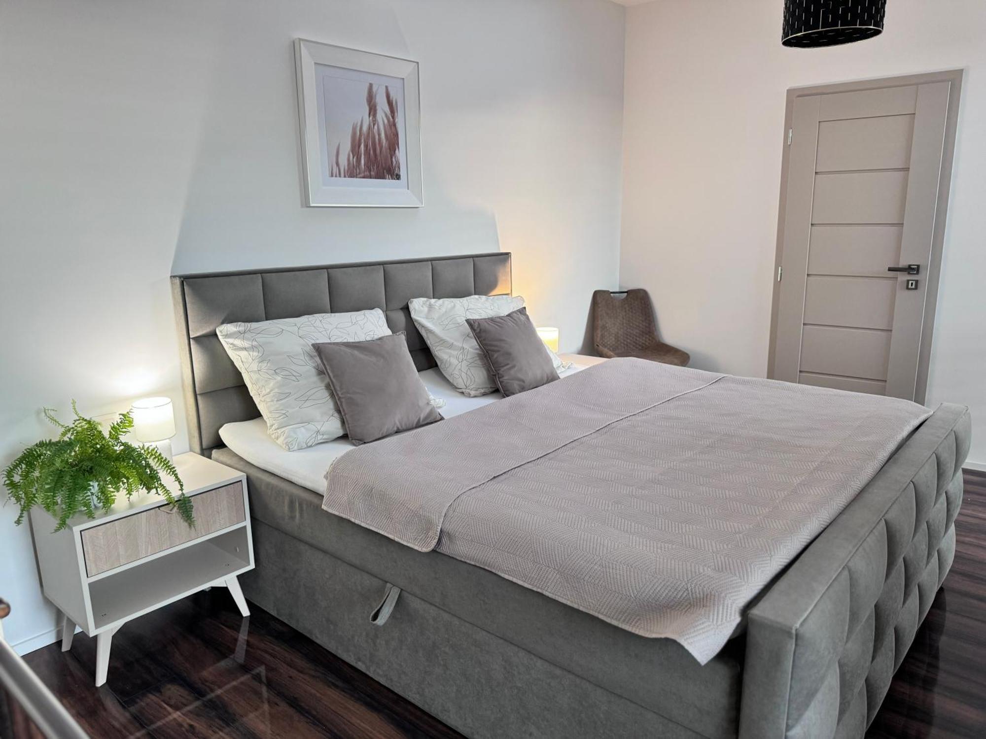 Apartments Sered Sered' Εξωτερικό φωτογραφία